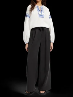 BALLOON SLEEVE TOP WITH TAPE DETAIL