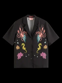 CAMPSHIRT WITH PLACEMENT PRINT