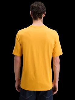 CHEST ARTWORK T-SHIRT