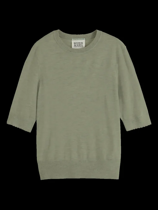 CREW NECK SHORT SLEEVED PULLOVER