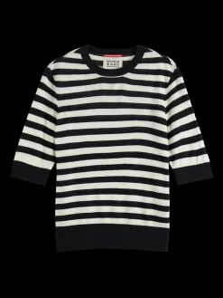 CREW NECK SHORT SLEEVED PULLOVER