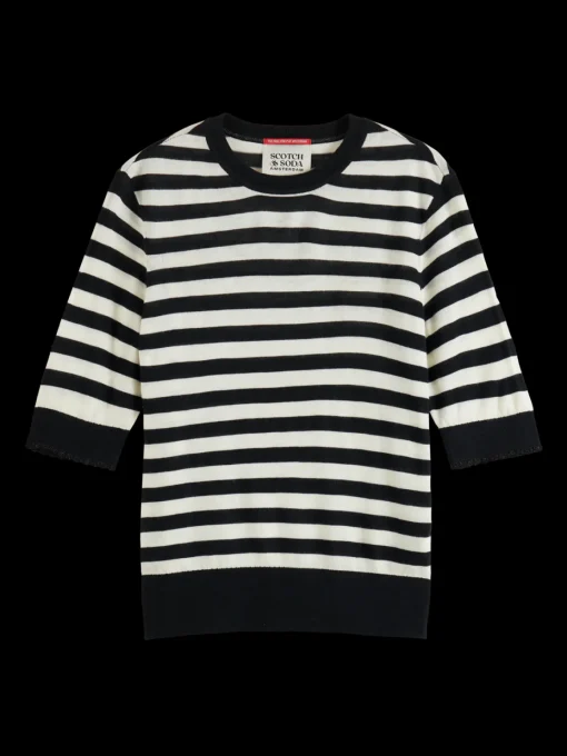 CREW NECK SHORT SLEEVED PULLOVER