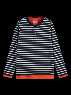 DOUBLE LAYERED LONG-SLEEVED T-SHIRT