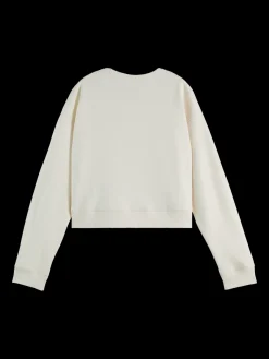 Essential CHEST ARTWORK SWEATSHIRT