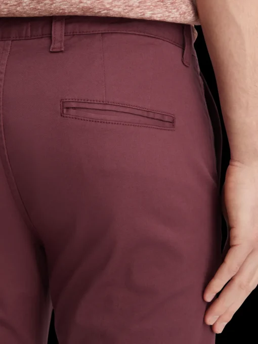 Essential mott- stretch cotton chino