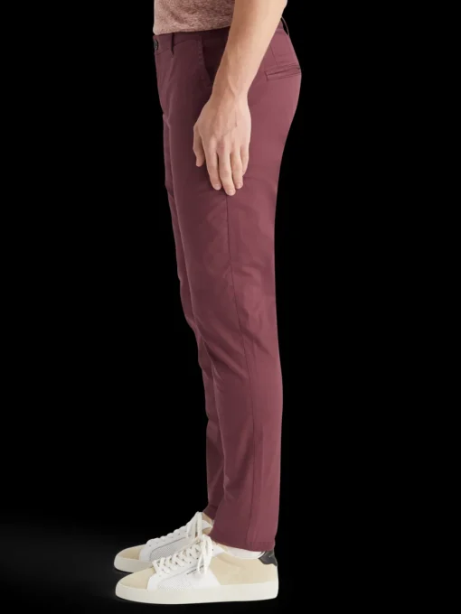 Essential mott- stretch cotton chino
