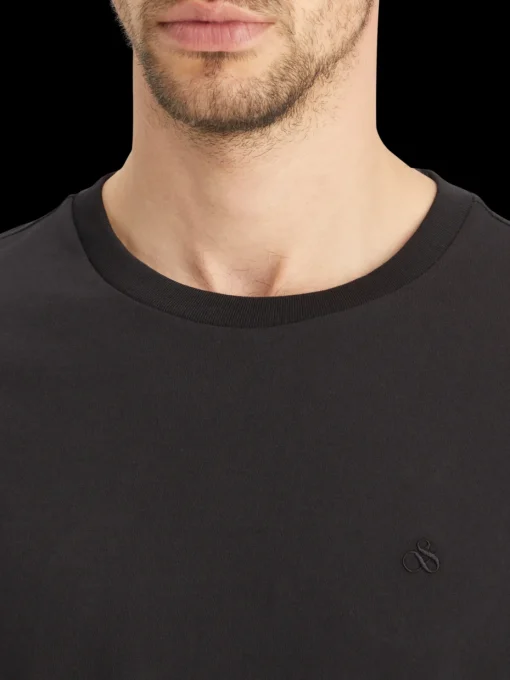 Essential Regular fit logo t-shirt