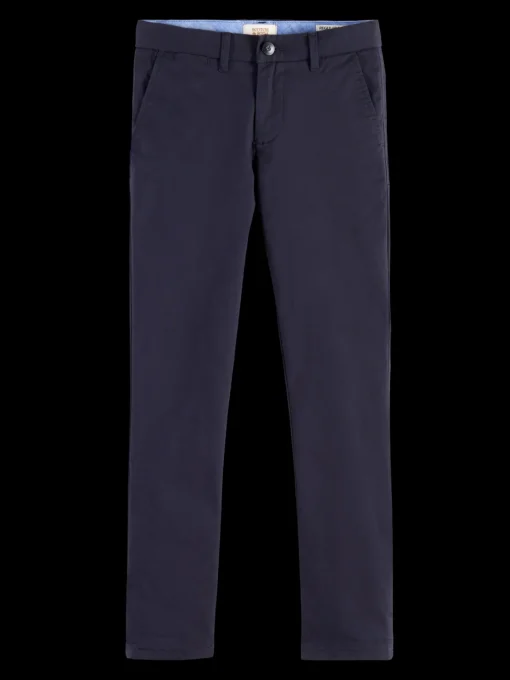 Essential regular slim fit- classic chino