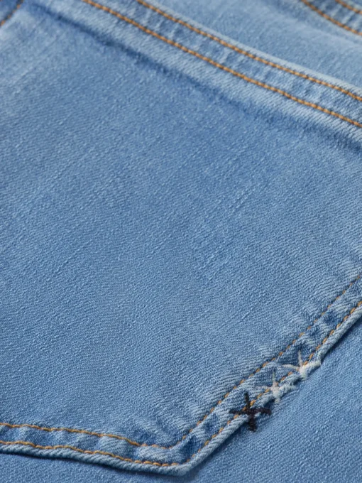 Essential THE CHARM FLARED JEANS  BLUE SCENE