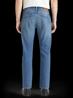 Essential THE ZEE STRAIGHT FIT JEANS   BLUE MOVES