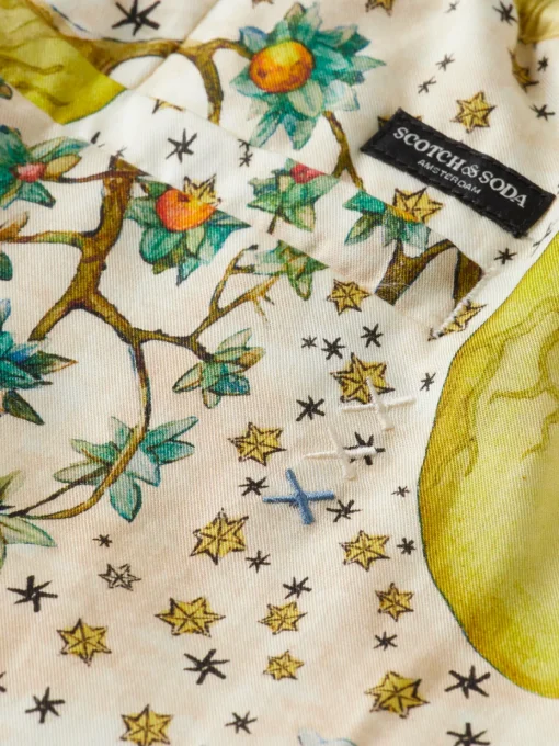 FAVE - PRINTED EMBASSY OF THE FREE MIND BERMUDA SHORT