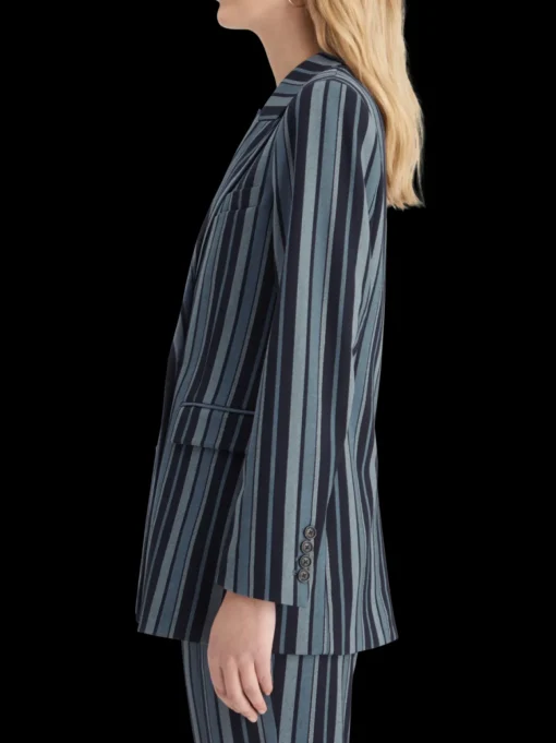 Fitted double breasted striped blazer
