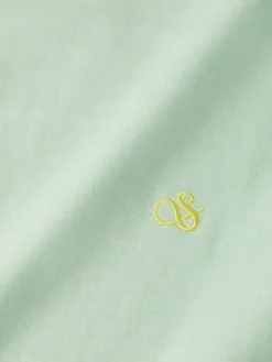 Garment dye logo crew t-shirt