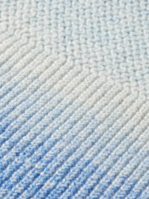 GRADIENT PULLOVER