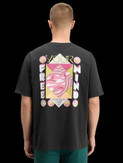 LOOSE FIT BACK ARTWORK T-SHIRT