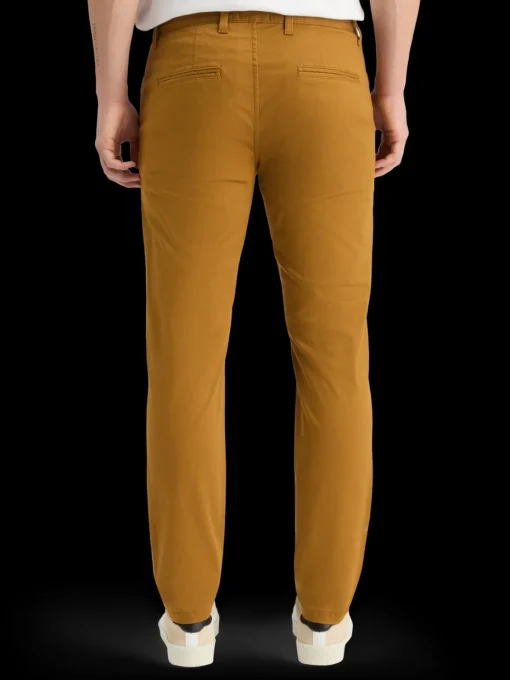 MOTT- STRETCH COTTON TWILL CHINO