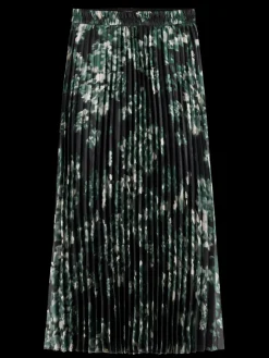 Pleated skirt