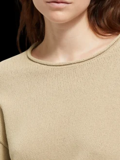 Pullover with rolled edges
