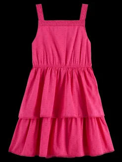 Sleeveless clip jacquard dress