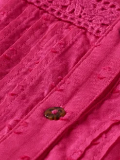 Sleeveless clip jacquard dress