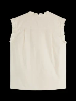 Sleeveless ruffle shirt