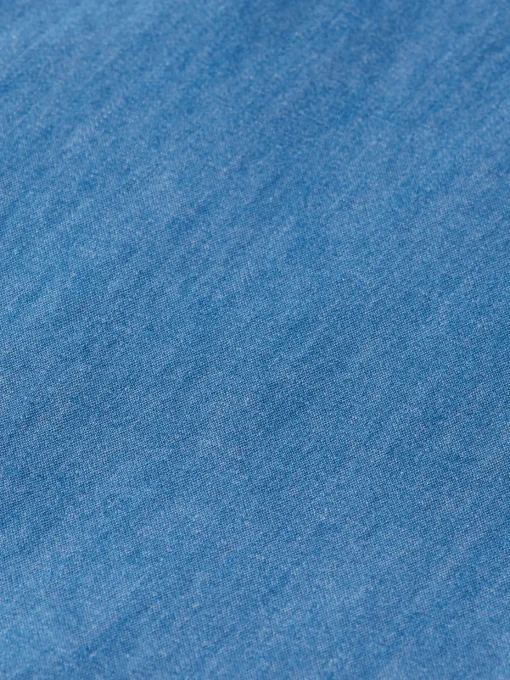 Smart indigo lightweight denim shirt with sleeve adjusters