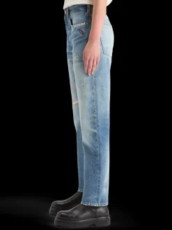 THE BUZZ SLIM BOYFRIEND JEANS  PLAYLIST