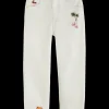The tide high-rise balloon jeans - beach scene