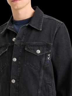 WASHED BLACK DENIM TRUCKER JACKET